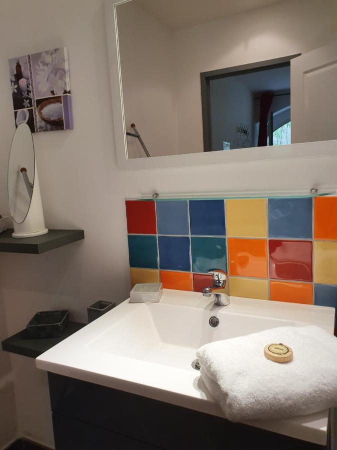 Les Chemins De La Cite Chambre Ou Appartement Carcassonne Bagian luar foto